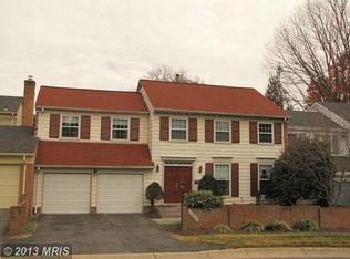 10277 Gainsborough Rd, Potomac, MD 20854