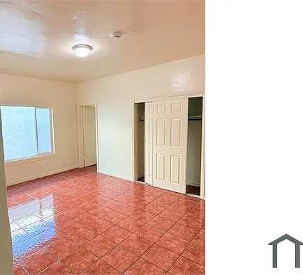 2219 Wall St #11
