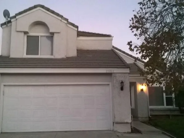 23803 Lone Pine Dr, Moreno Valley, CA 92557