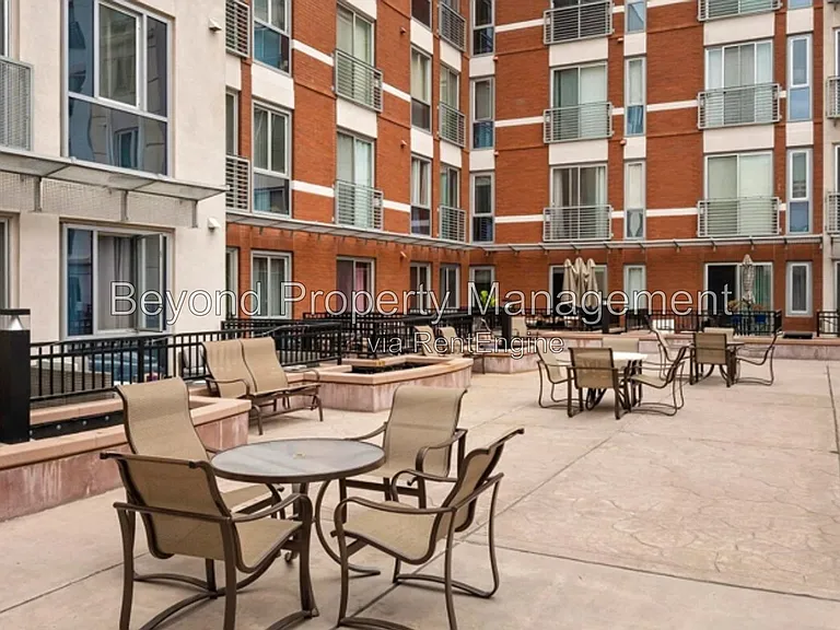 450 J St #7171 — Photo 12