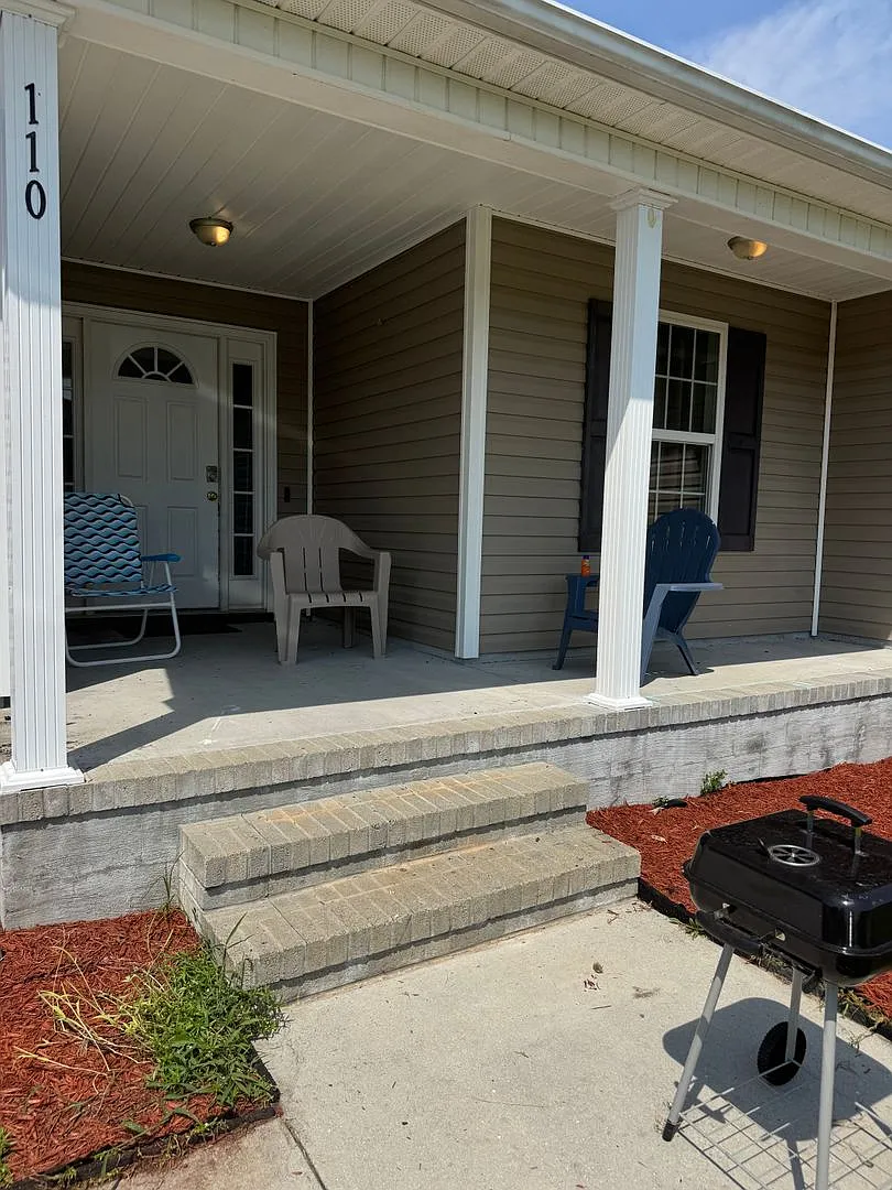 H110 — Photo 3