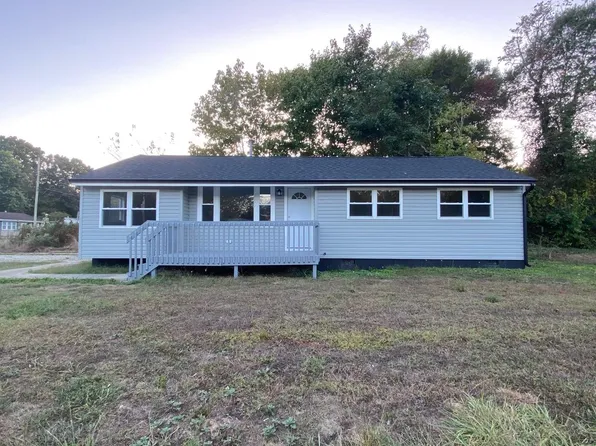 7806 Raymond Dr, Millville, NJ 08332