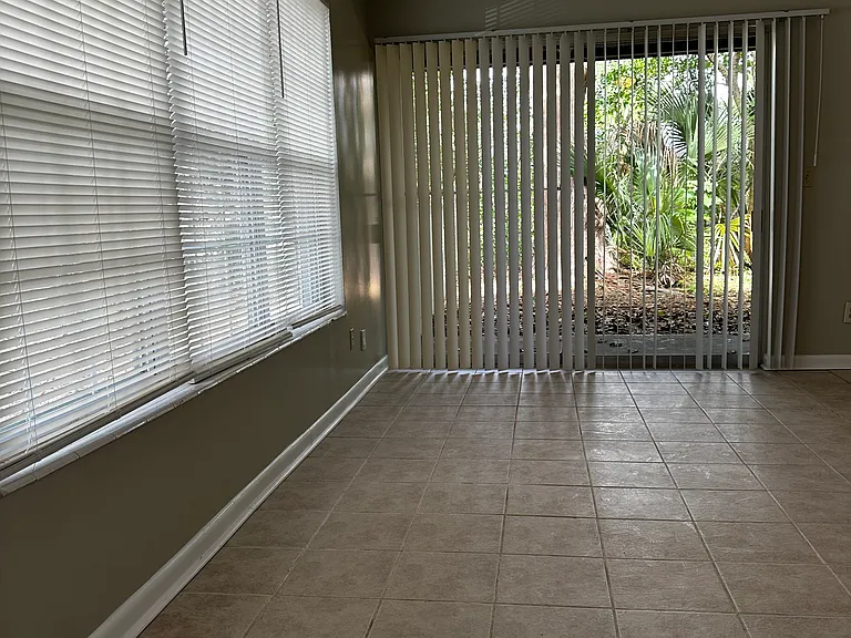 10757 S Hawaii Dr — Photo 21