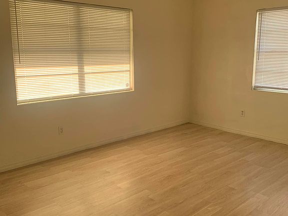4th image of 1505 S Prospect Ave
