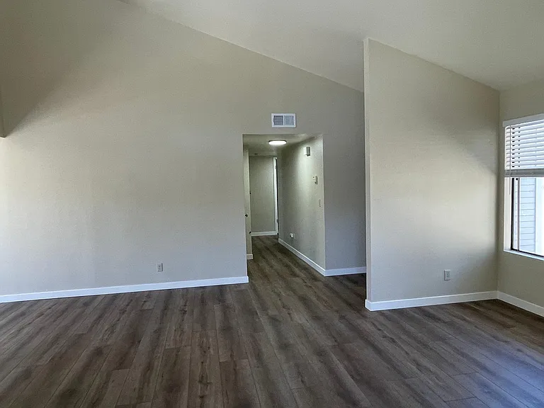 1482 Prefumo Canyon Rd — Photo 7