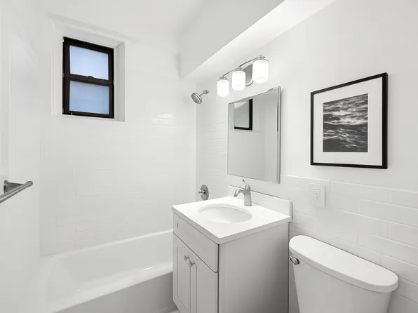 330 Third Avenue image 6 of 8