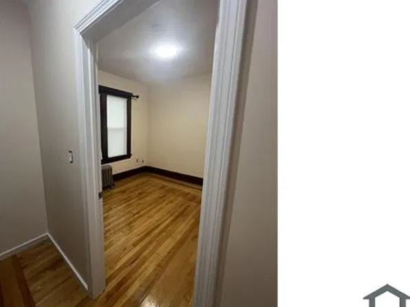 25 Bridgeport St, Worcester, MA