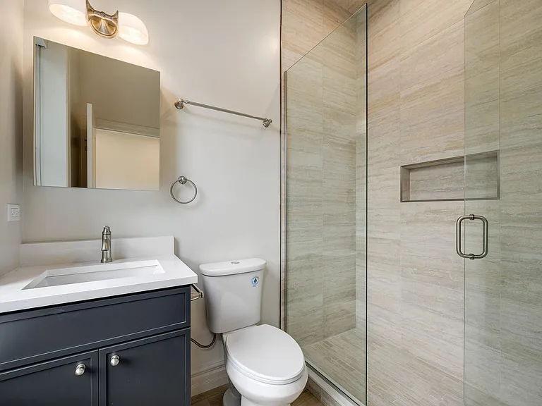 1710 W Belmont Ave #201 — Photo 7