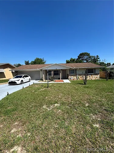 209 S Tyler St Photo 1