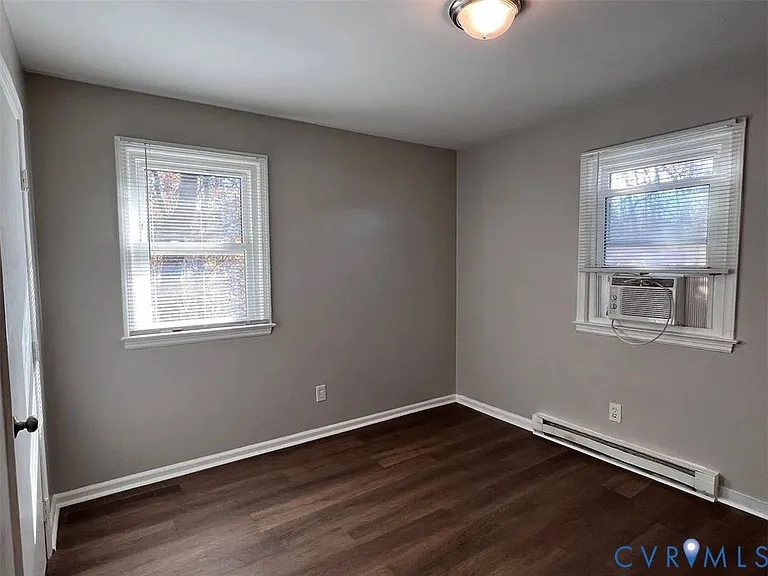 20507 Hickory Ct — Photo 9