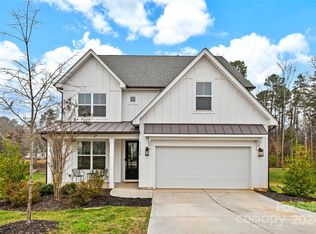 11028 Wooded Saddle Rd, Charlotte, NC 28216