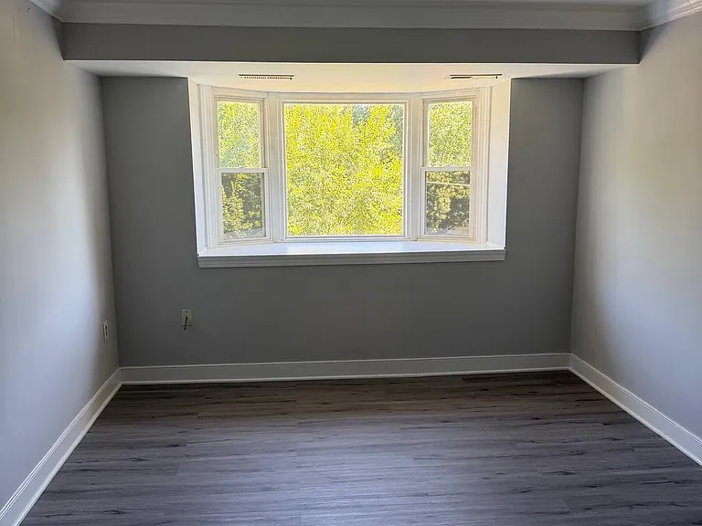 2835 Gainesville St SE #304 — Photo 3