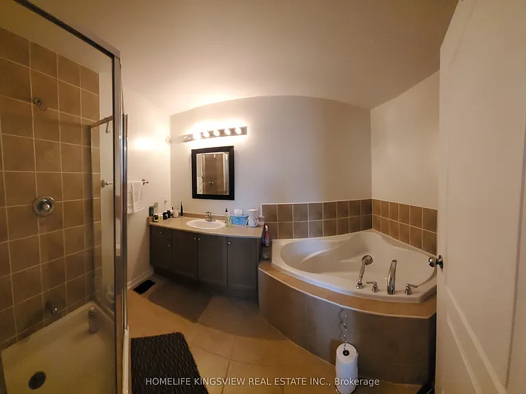 651 Farmstead Dr #59 — Photo 9