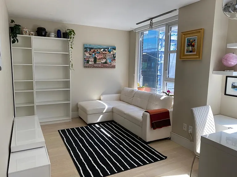538 W 7th Ave #507 — Photo 3