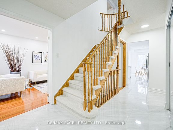 5th image of 158 Ingleton Blvd