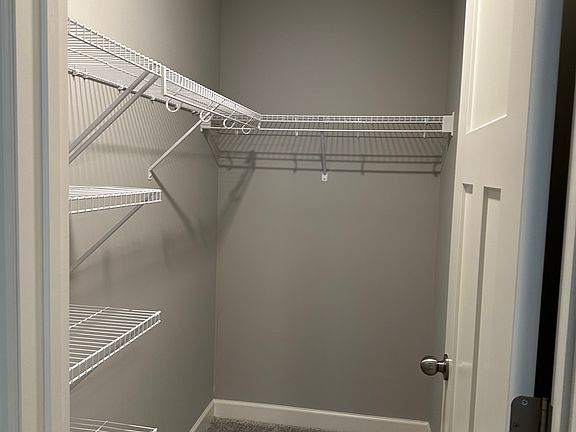 Walk in closet