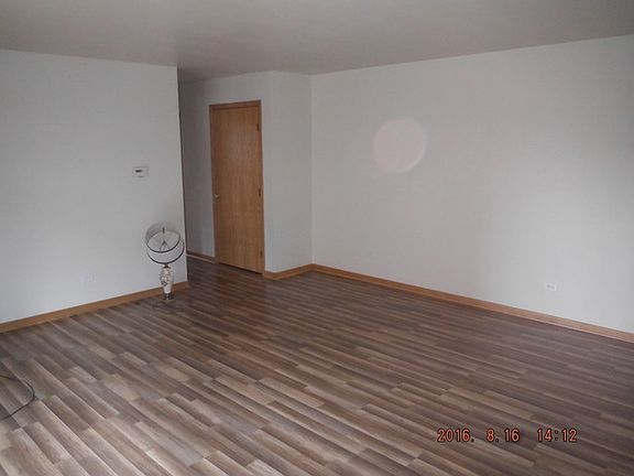 4th image of 2238 N Harlem Ave APT 2W