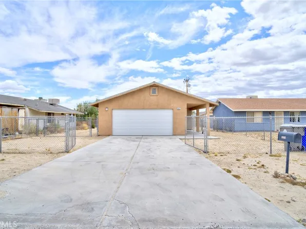 6627 Smoketree Ave, Twentynine Palms, CA 92277