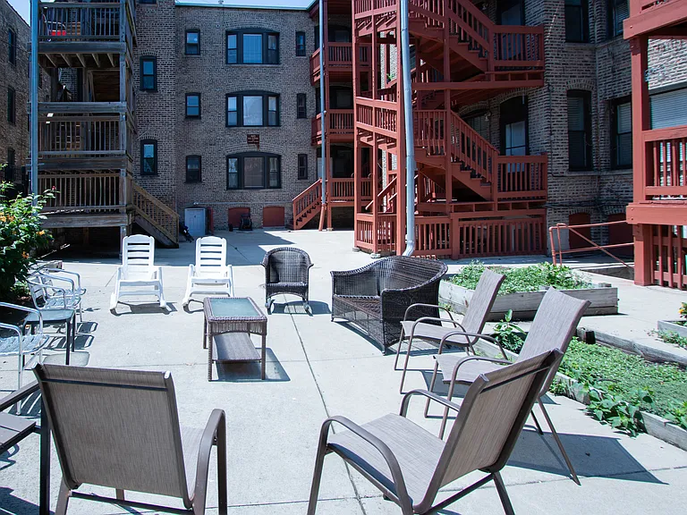 2237 N Kedzie Blvd #G — Photo 18