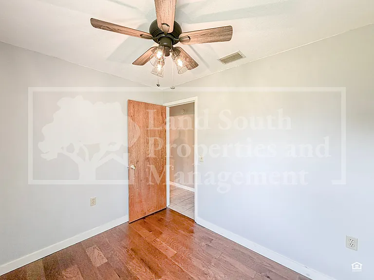 7935 Chase Rd — Photo 18