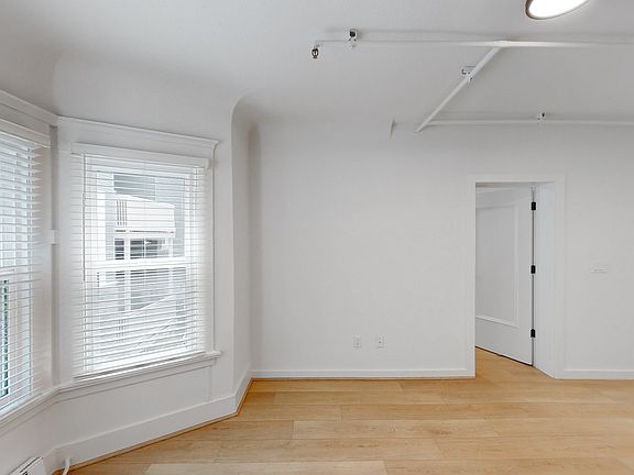4th image of 901 Pine St #6