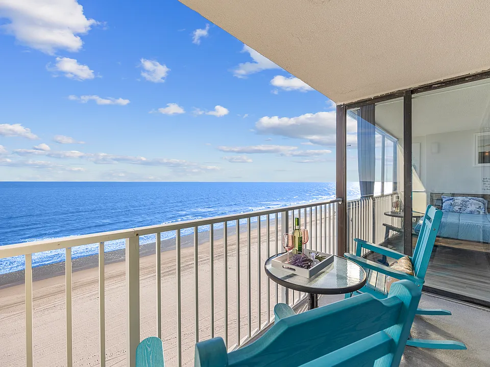9400 Shore Dr #717