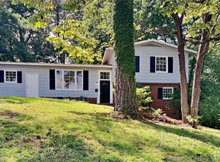 825 Edenwood Dr, Fayetteville, NC 28303
