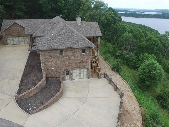 Aerial from Hunters Glen Terrace