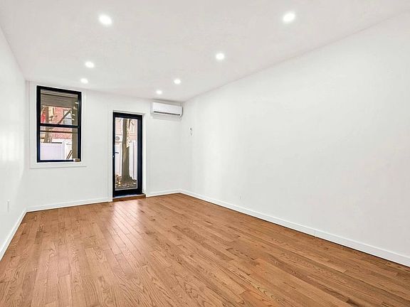 4th image of 2273 E 27th St #1