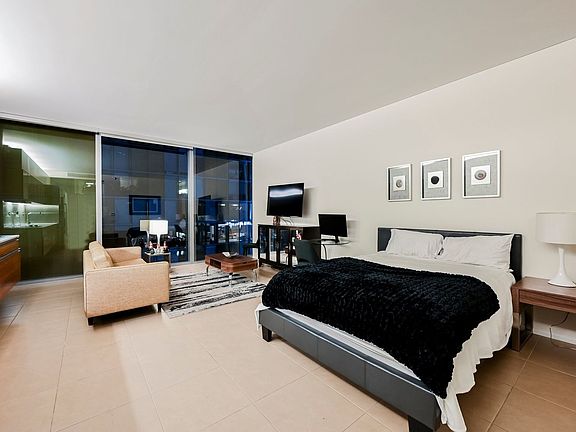 3rd image of 3722 Las Vegas Blvd S Unit 908