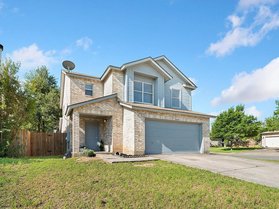 2600 Andres Way