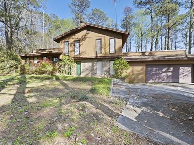 2535 King George Ct NE, Conyers, GA, 30012