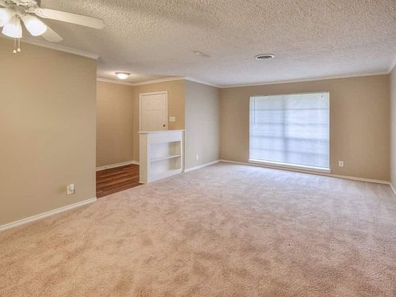 2nd image of 4430 Marigold Trl