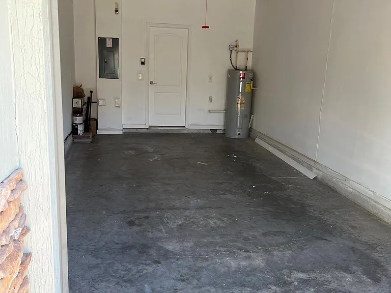 8879 Inlet Bluff Dr — Photo 2