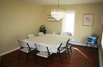 4th image of 300 Luhmann Dr