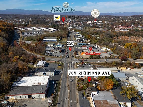 3rd image of 705 Richmond Ave