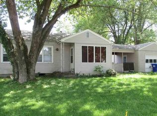 612 E 9th St, Sedalia, MO 65301