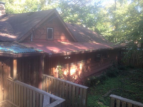 4th image of 2121 Westwood Ave