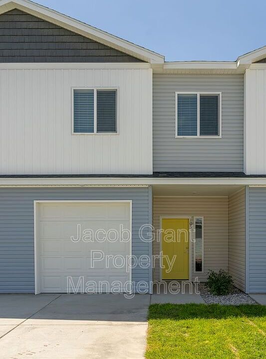 1st image of 1897 Jennie Lee Dr #101