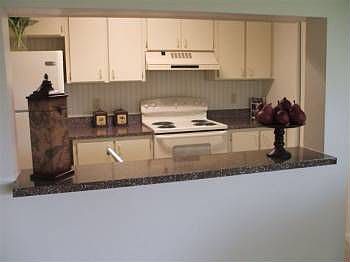 3rd image of 240 Quail Forest Blvd APT 206