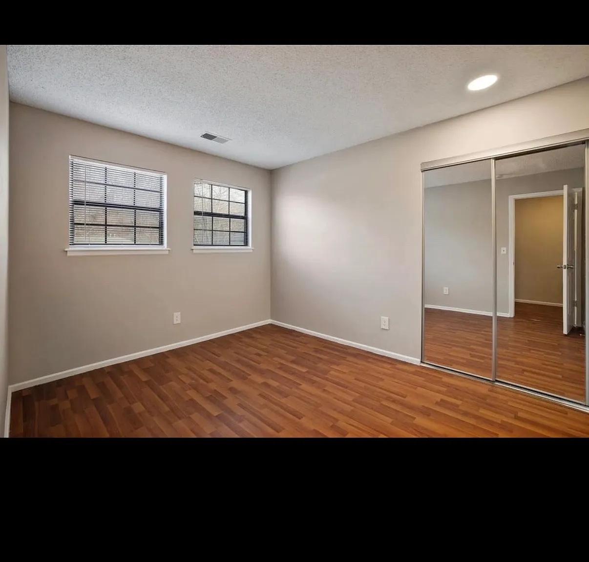 3 bed, 1500 sqft, $1,790 — Photo 4