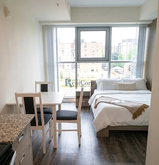 257-1 Hemlock St #523 — Photo 2