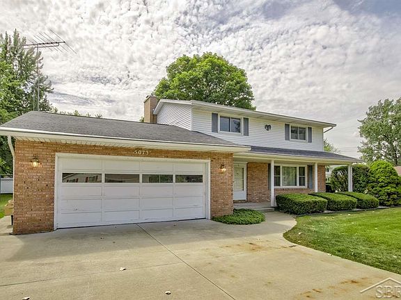 2nd image of 5073 Summit Dr