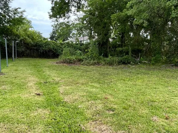 1350 Sora St, Baton Rouge, LA 70807