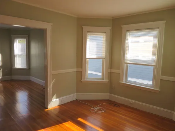 36 Standish St, Cambridge, MA