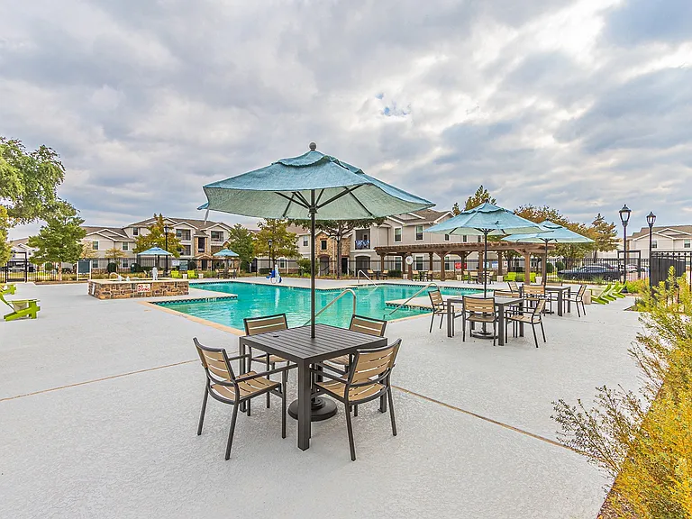 Rosemont at Mayfield Villas — Photo 34