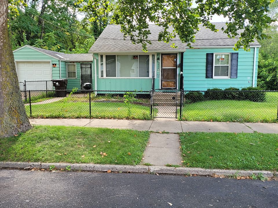 1st image of 1524 W Kettelle St