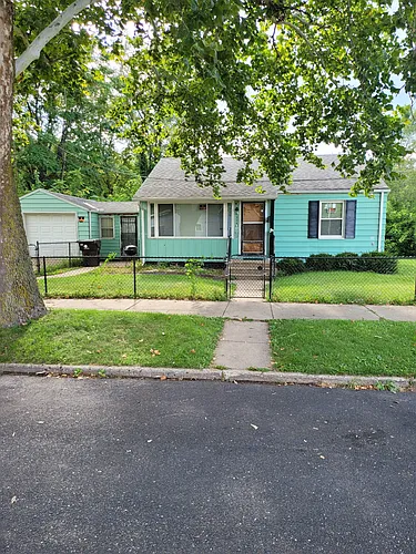 1524 W Kettelle St Photo 1
