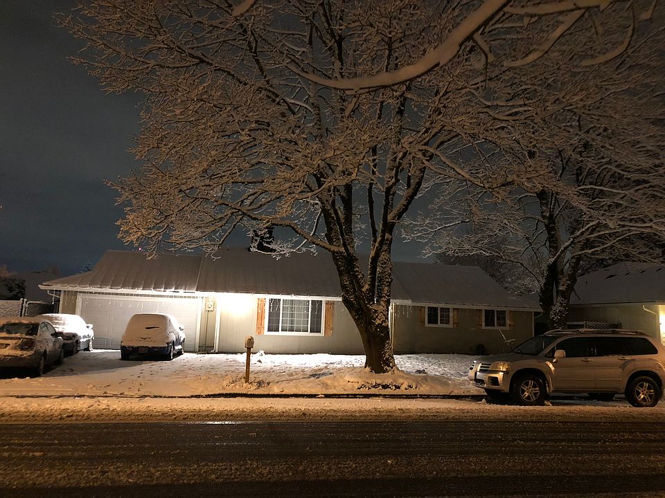 1st image of 11811 SE McGillivray Blvd