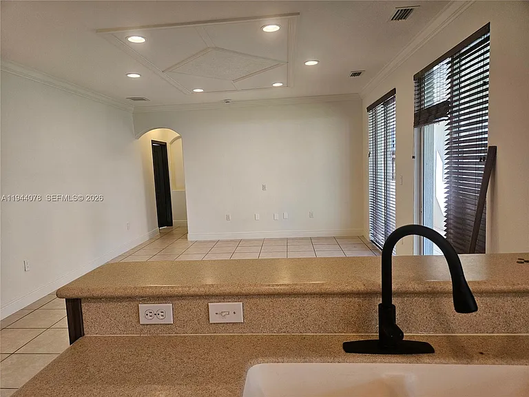 15387 SW 21st Ln — Photo 10